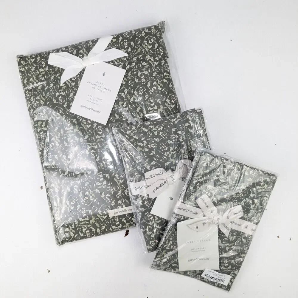 Garbo & Friends Adult/Twin 50cm x 60 cm Bedset & 2 Pillowcases - Floral Moss